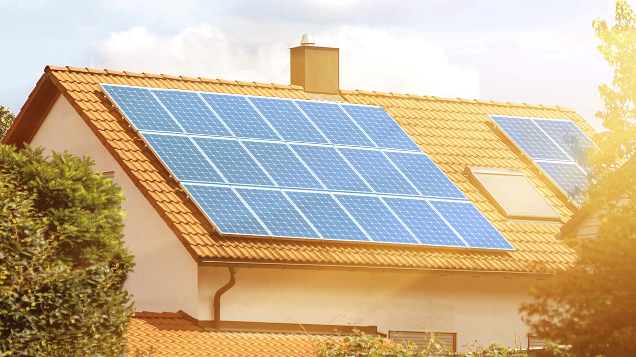 The truth about solar panels - do the pros outweigh the cons?
