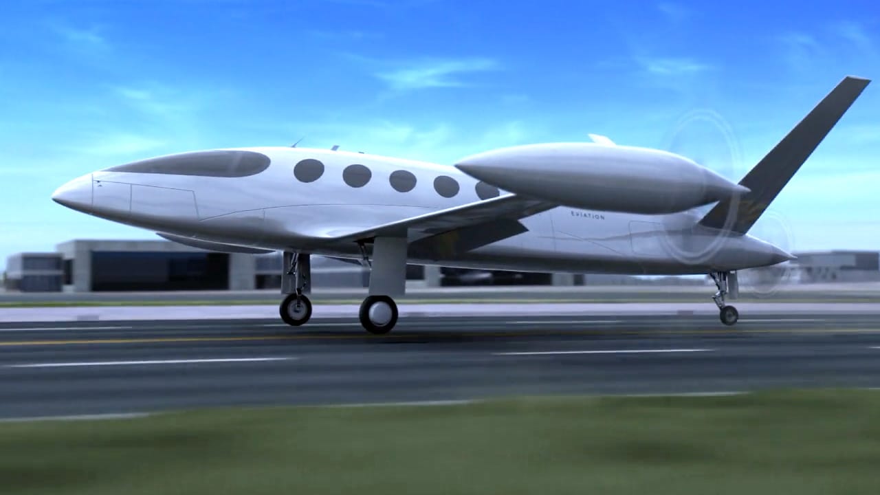 Why haven't electric planes taken off yet? Electric aircraft explained